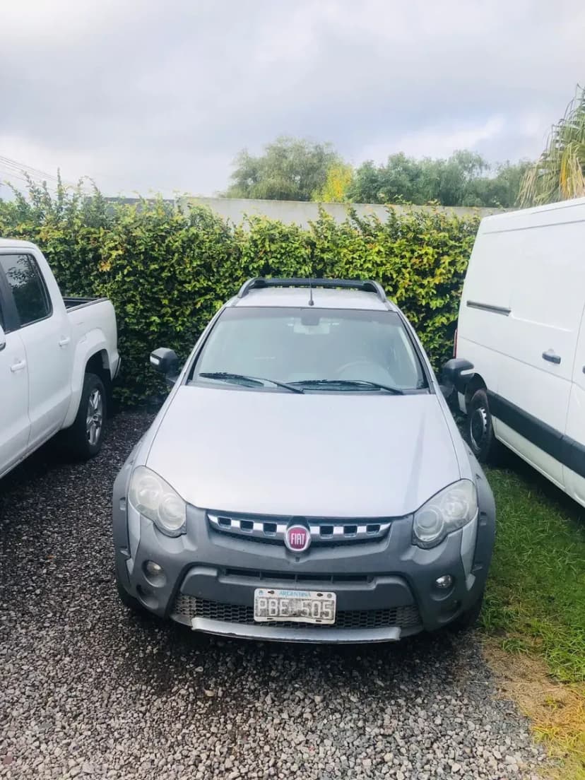 Fiat Strada 1.6 Adventure Cd