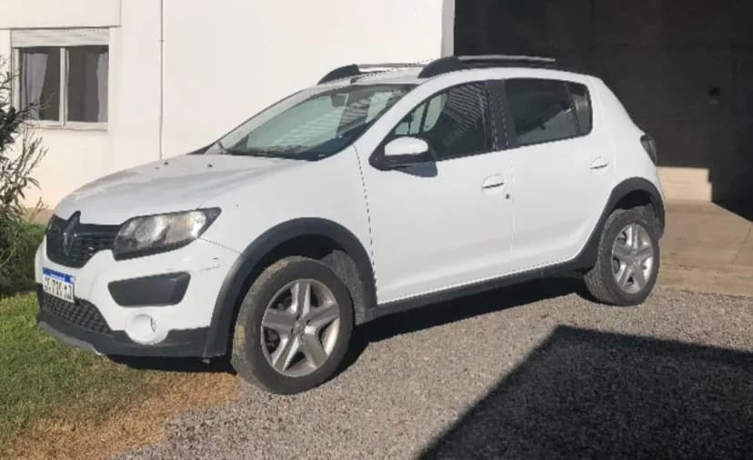 Renault Sandero Stepway 1.6 Privilege 105cv